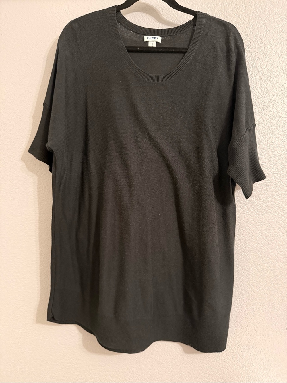 Old Navy Black Short-Sleeve Sweater Knit Tunic
